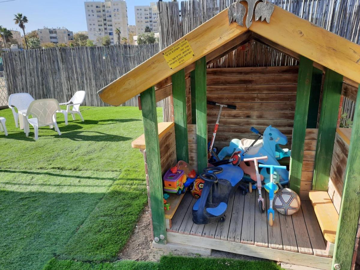 Akhva Accommodation Unit-אחווה יחידת אירוח Arad Exteriör bild